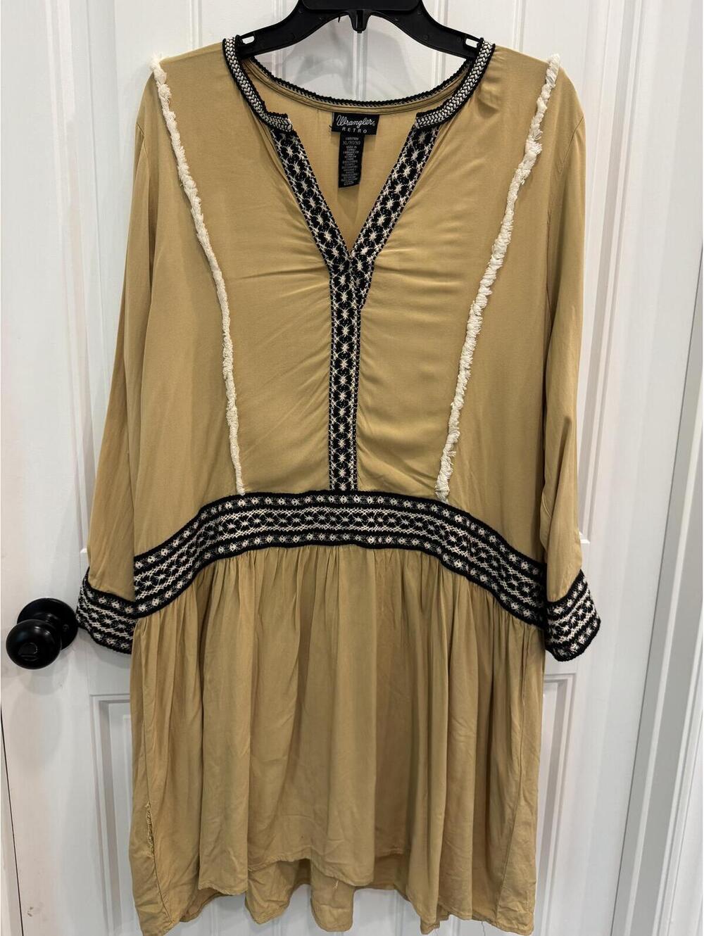 Wrangler Retro Tan Embroidered Long Sleeve Dress XL*Flaw